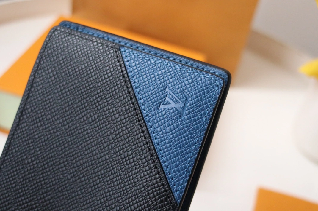 Louis Vuitton LV Wallets DailyWear 5268