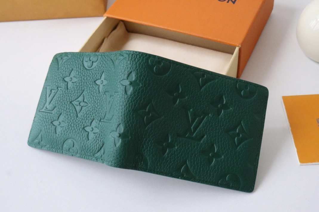 Louis Vuitton LV Wallets Efficient 6863