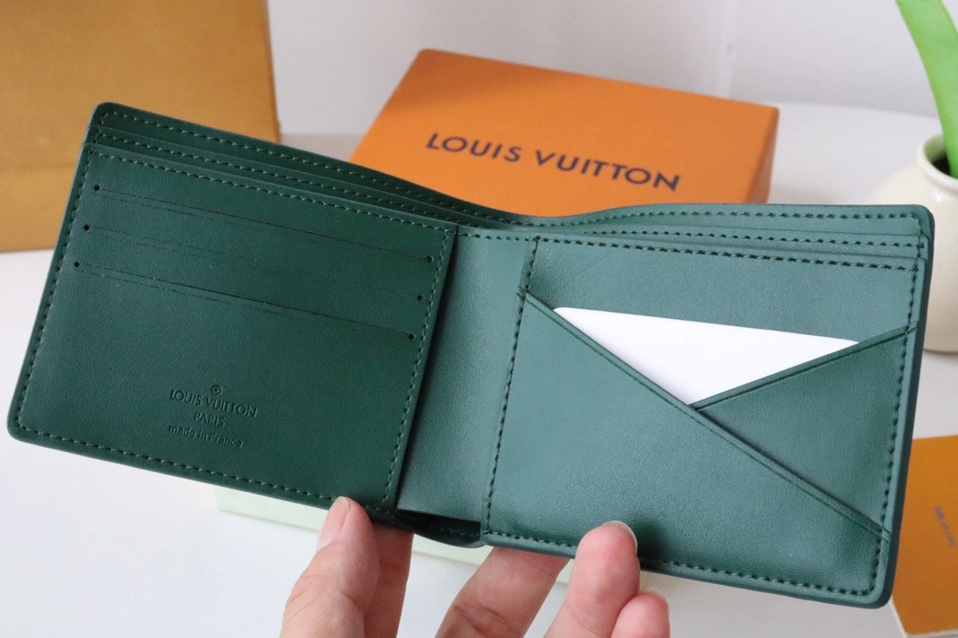 Louis Vuitton LV Wallets Efficient 6863