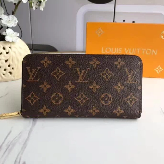 Louis Vuitton LV Wallets Fashionable 658
