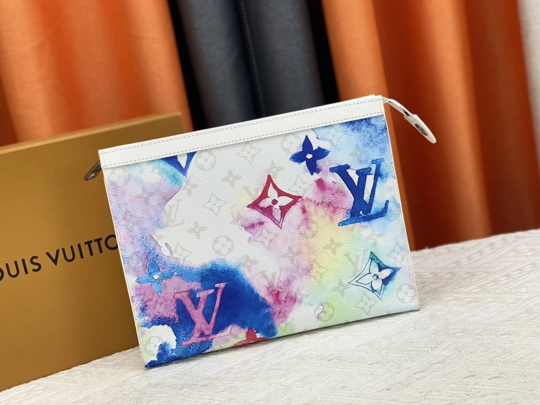 Louis Vuitton LV Wallets For Unisex Breathable 183