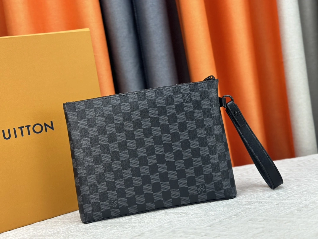 Louis Vuitton LV Wallets For Unisex Comfortable 564