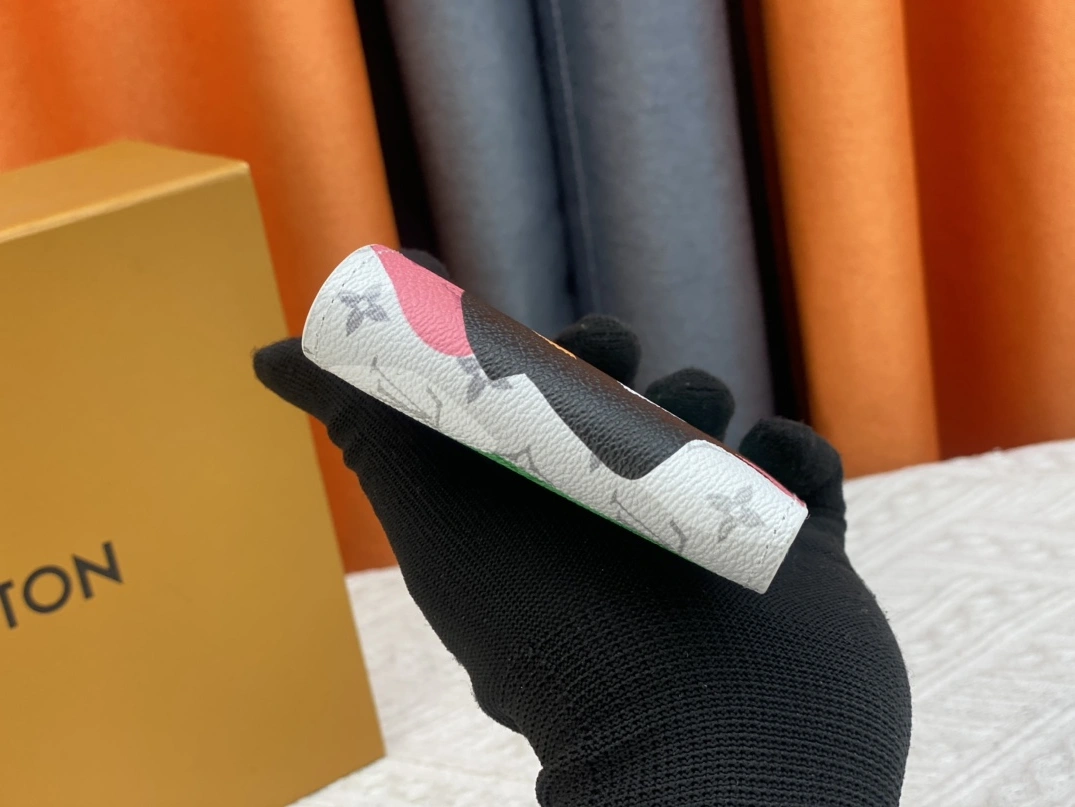 Louis Vuitton LV Wallets For Unisex Cozy 1177