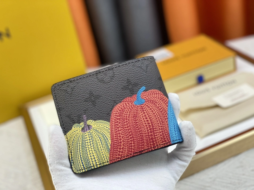 Louis Vuitton LV Wallets For Unisex Durable 8682