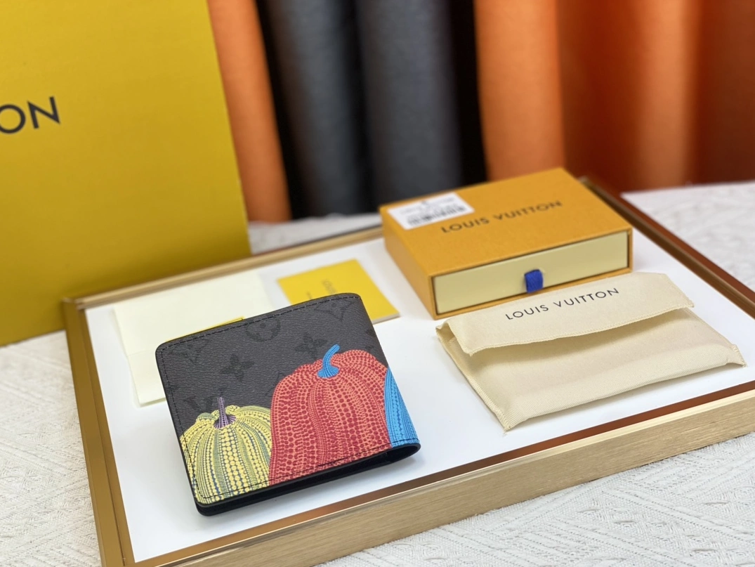 Louis Vuitton LV Wallets For Unisex Durable 8682