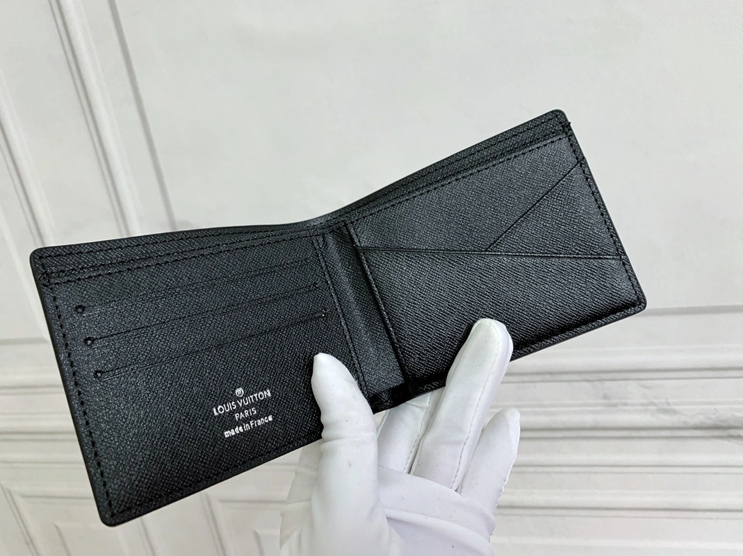 Louis Vuitton LV Wallets For Unisex Lightweight 1604