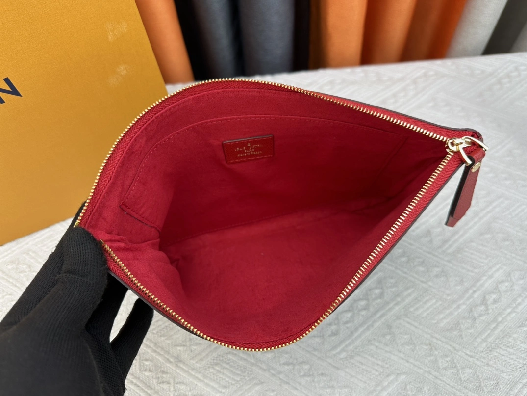 Louis Vuitton LV Wallets For Unisex Popular 7740