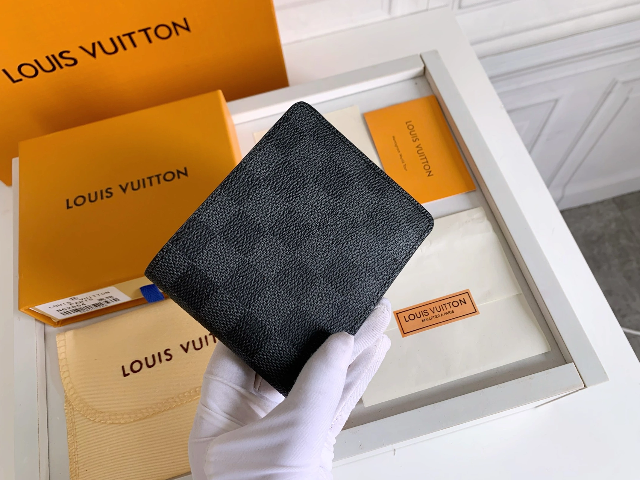 Louis Vuitton LV Wallets For Unisex Versatile 3338