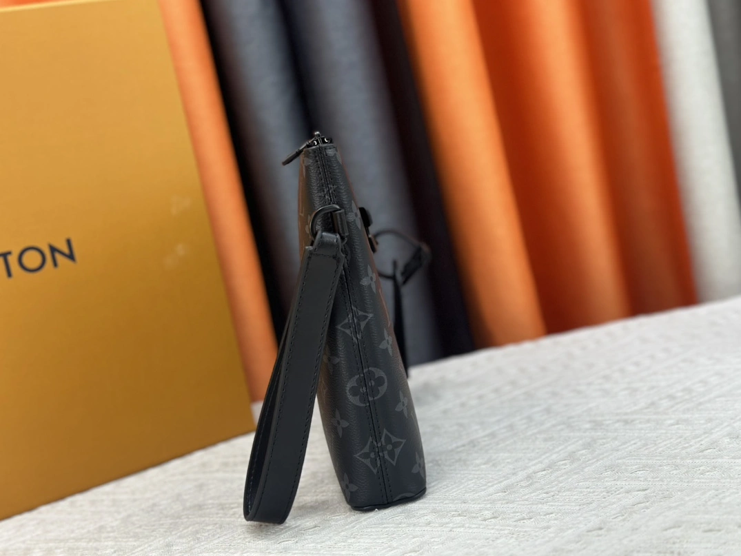 Louis Vuitton LV Wallets For Unisex Versatile 402
