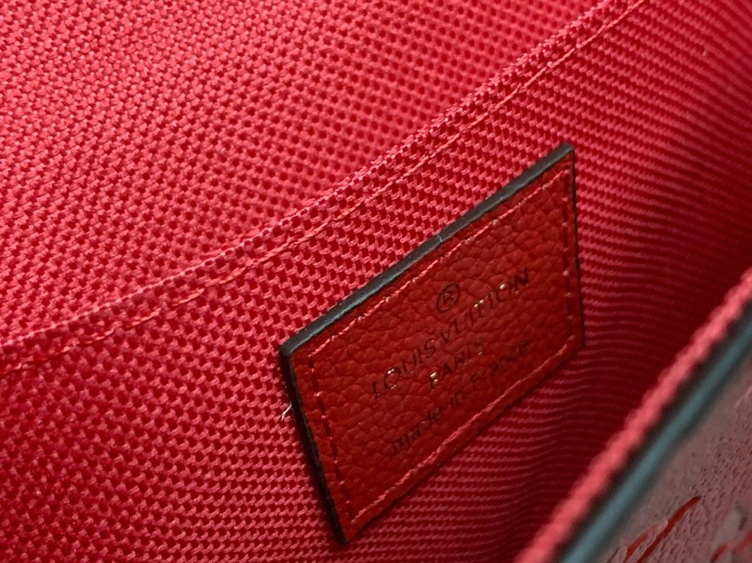 Louis Vuitton LV Wallets For Women AllSeason 9977