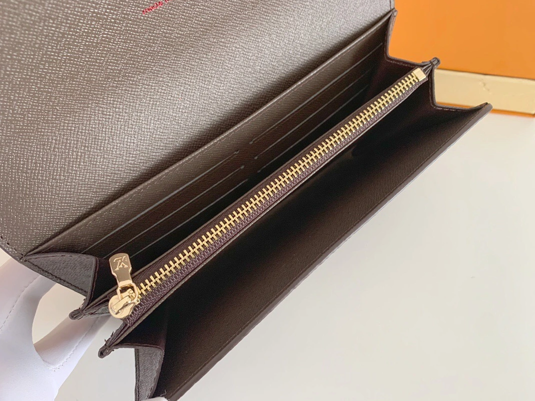 Louis Vuitton LV Wallets For Women Classic 8052