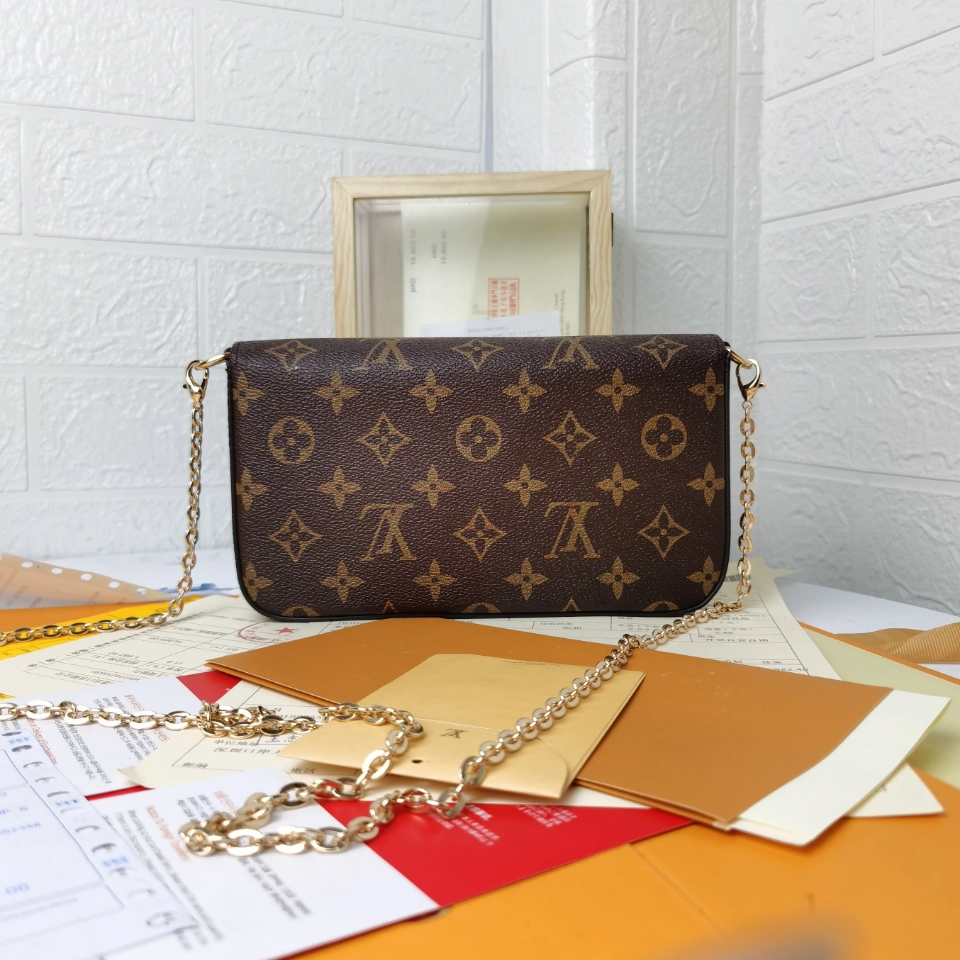 Louis Vuitton LV Wallets For Women Comfortable 2427