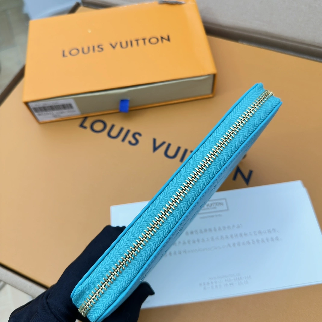 Louis Vuitton LV Wallets For Women DailyWear 6409