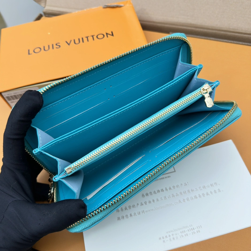 Louis Vuitton LV Wallets For Women DailyWear 6409
