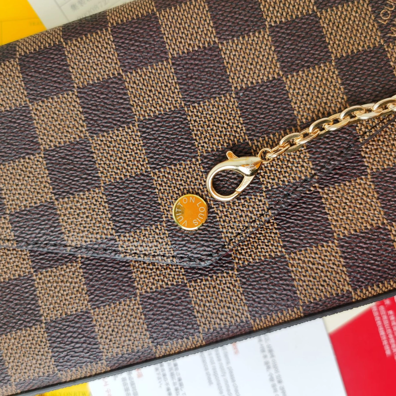Louis Vuitton LV Wallets For Women Flexible 8404