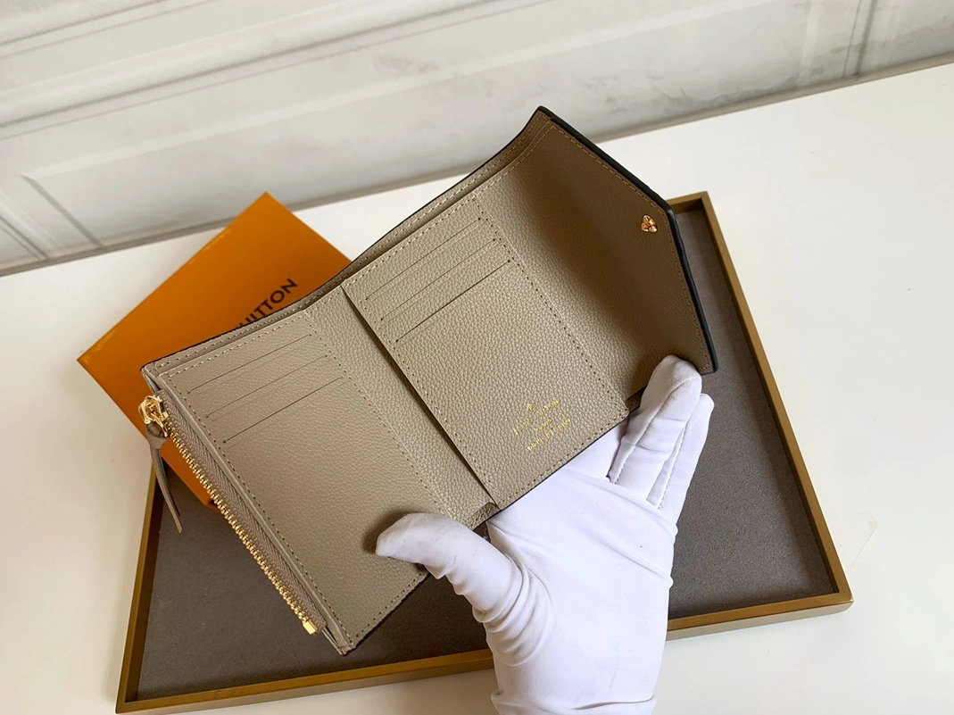 Louis Vuitton LV Wallets For Women Flexible 9078