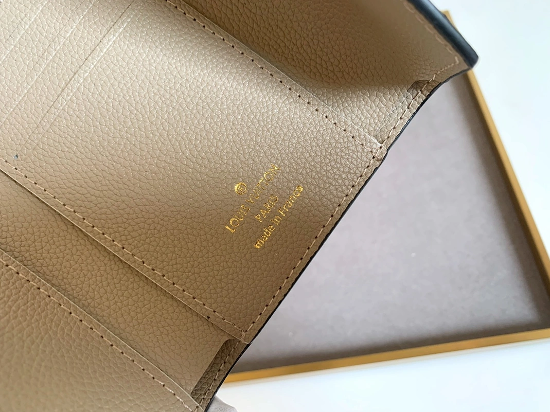 Louis Vuitton LV Wallets For Women Flexible 9078
