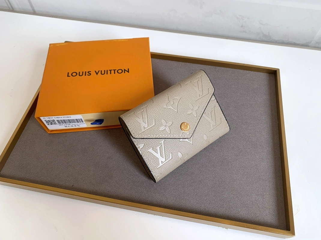 Louis Vuitton LV Wallets For Women Flexible 9078