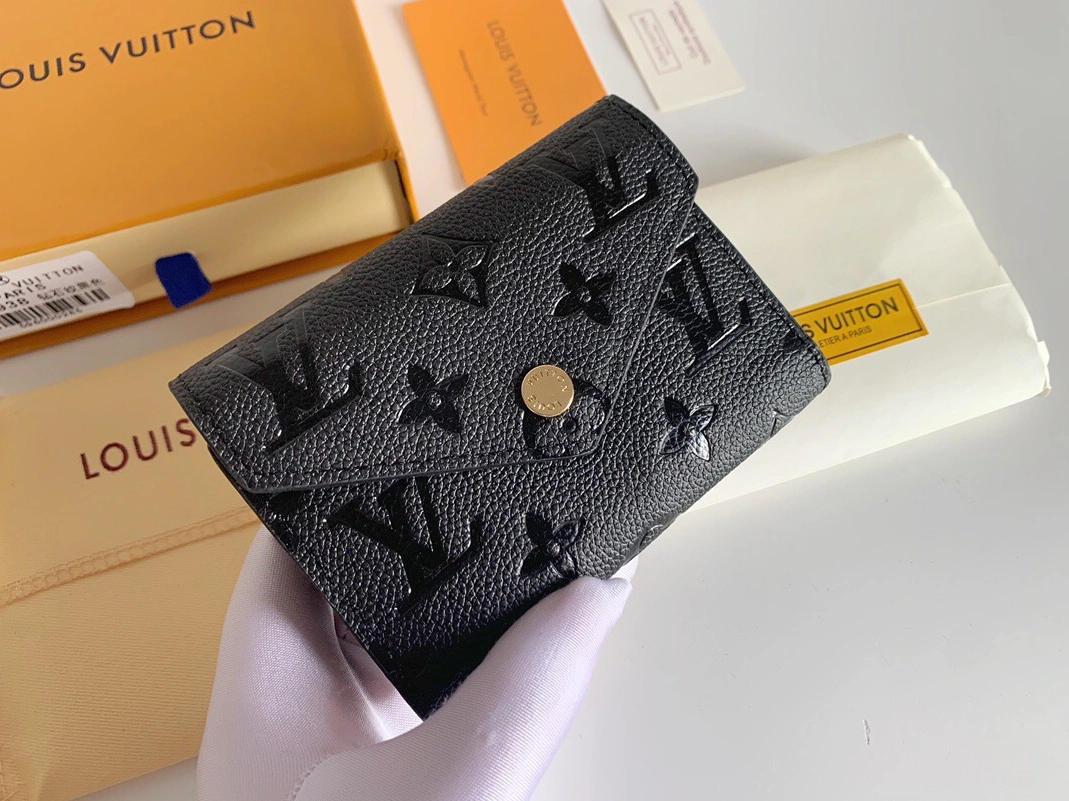 Louis Vuitton LV Wallets For Women Minimalist 8602