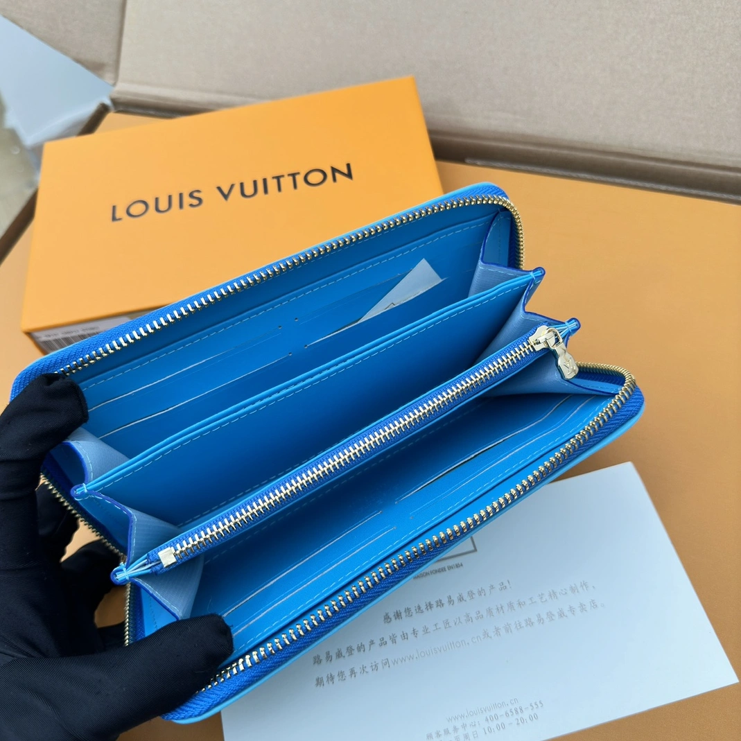 Louis Vuitton LV Wallets For Women ModernLook 7723