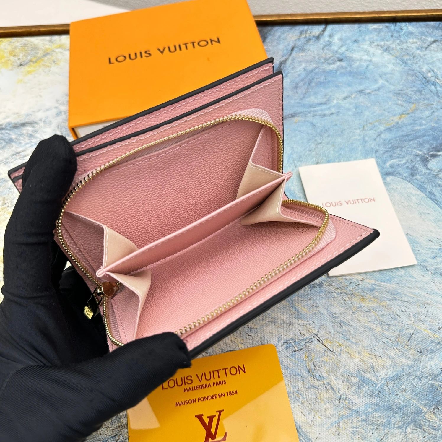 Louis Vuitton LV Wallets For Women Popular 8439