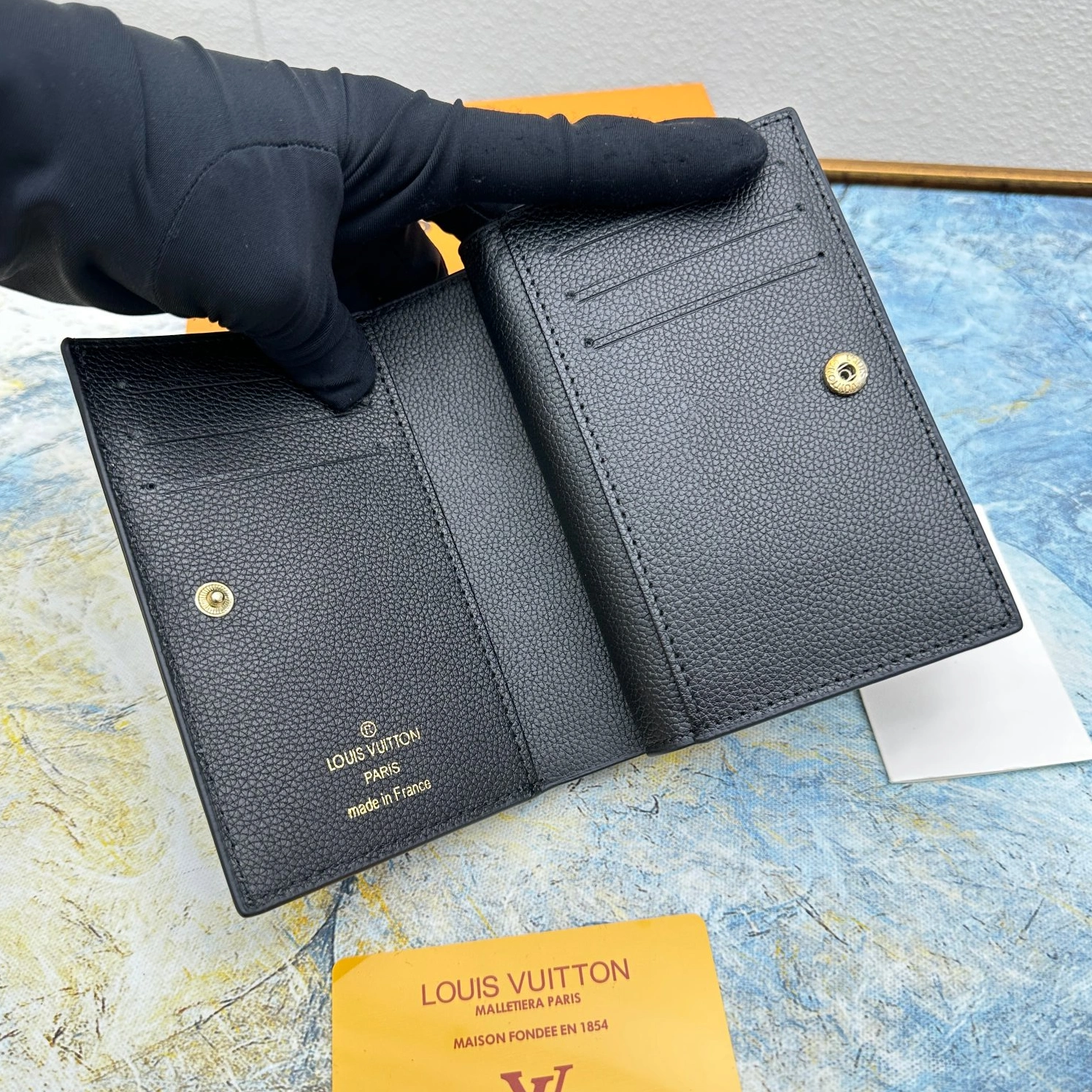 Louis Vuitton LV Wallets For Women UrbanStyle 1525