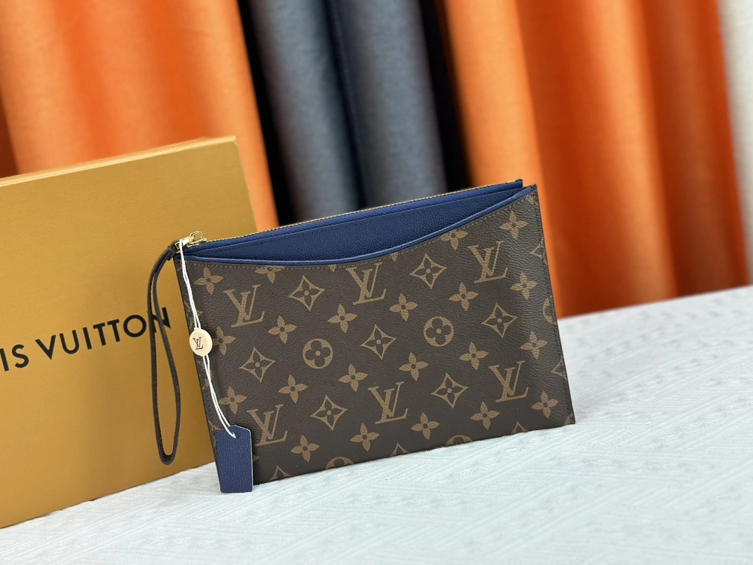 Louis Vuitton LV Wallets In Navy ModernLook 142