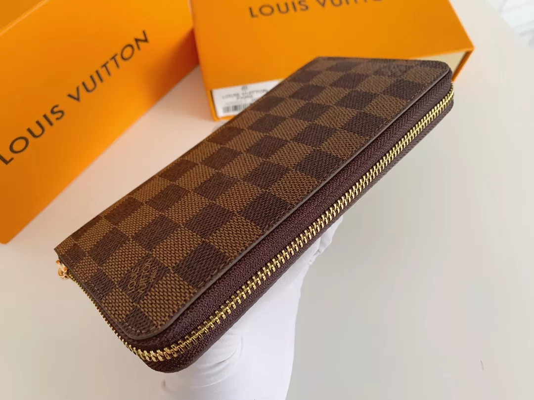 Louis Vuitton LV Wallets In Pink Timeless 3069