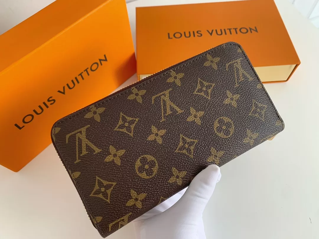 Louis Vuitton LV Wallets In Red Affordable 6290