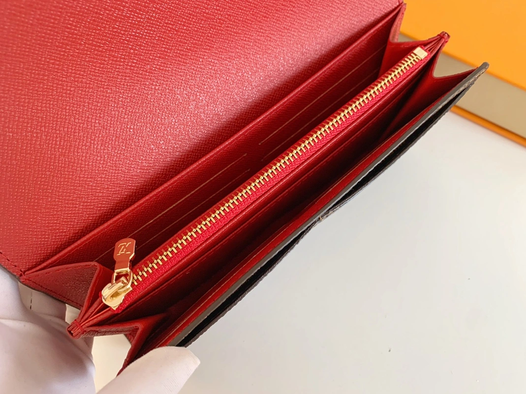 Louis Vuitton LV Wallets In Red For Women AllSeason 3529