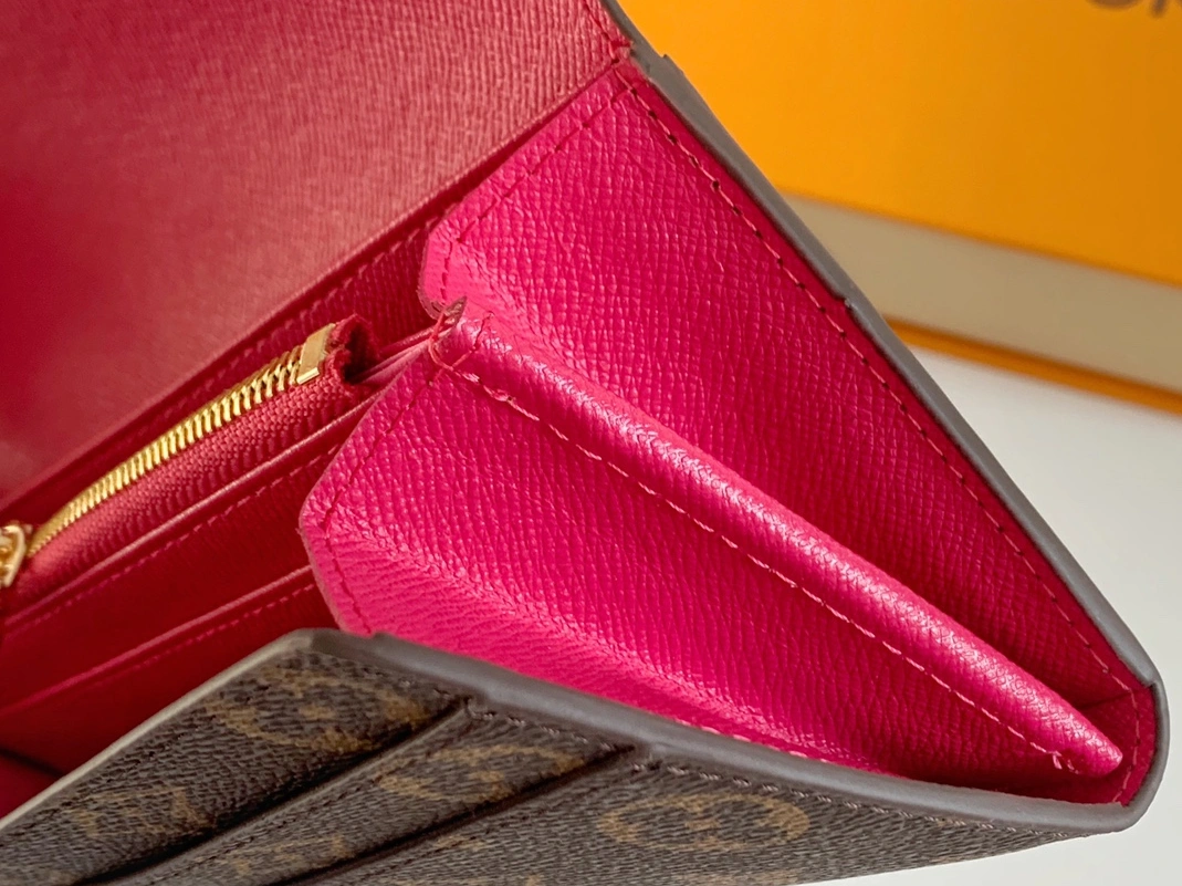 Louis Vuitton LV Wallets In Rose Red For Women SportInspired 5751