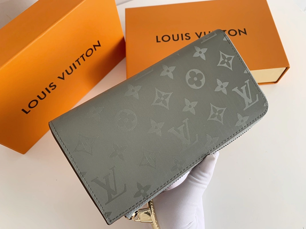 Louis Vuitton LV Wallets Refined 4177