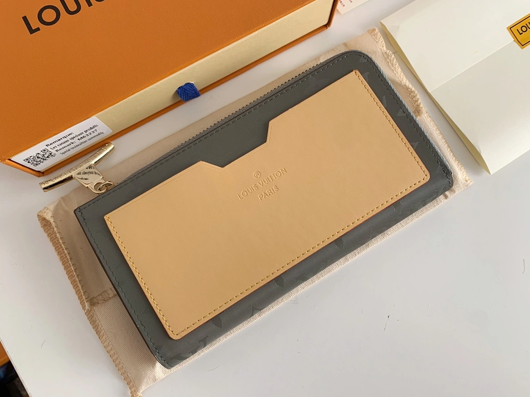 Louis Vuitton LV Wallets Refined 4177