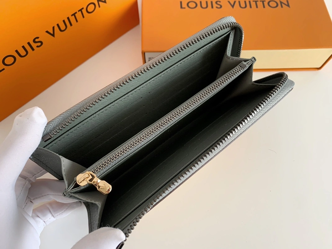 Louis Vuitton LV Wallets Refined 4177