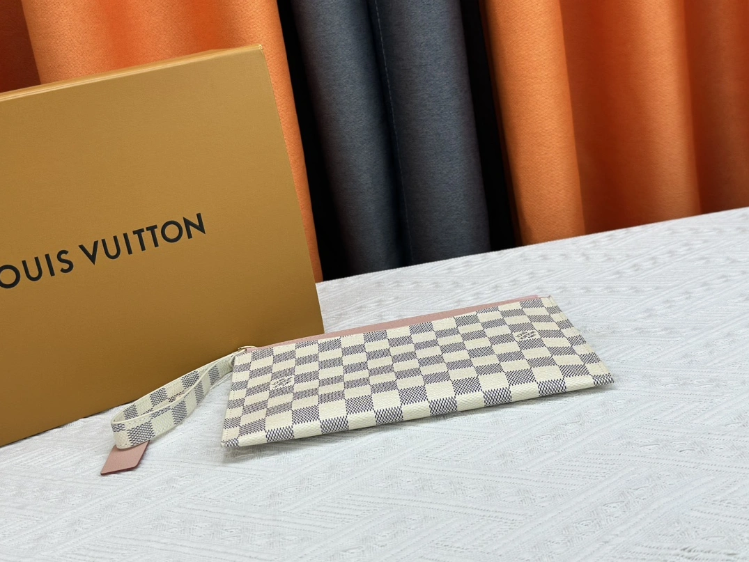 Louis Vuitton LV Wallets Sophisticated 1795