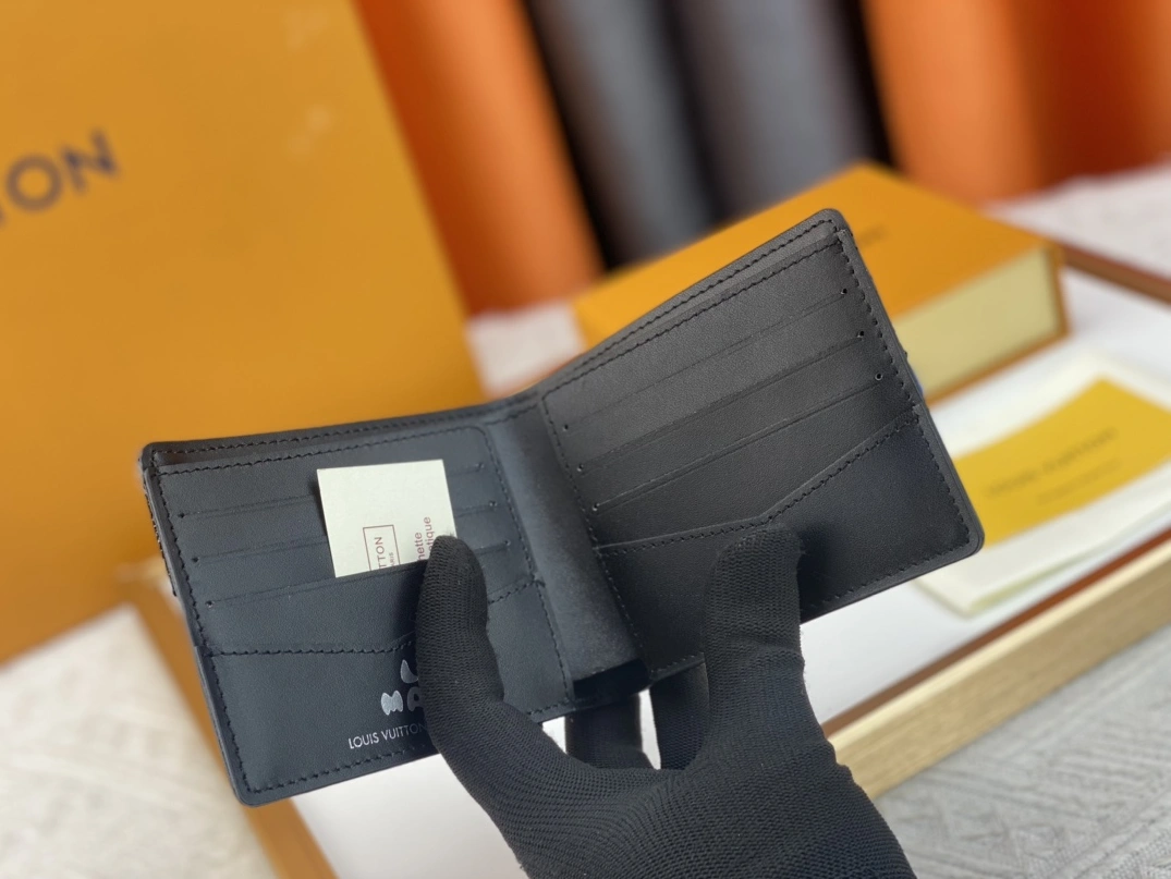 Louis Vuitton LV Wallets UrbanStyle 2780