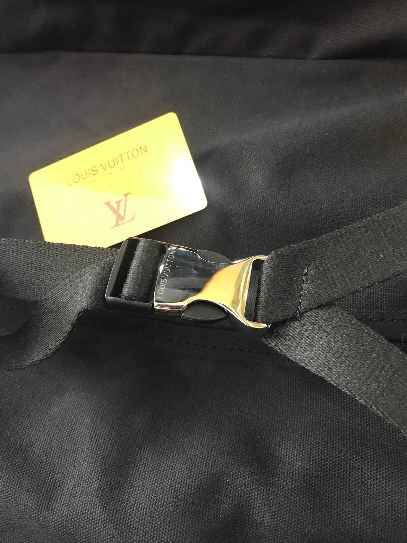Louis Vuitton Luggage Bright 6512