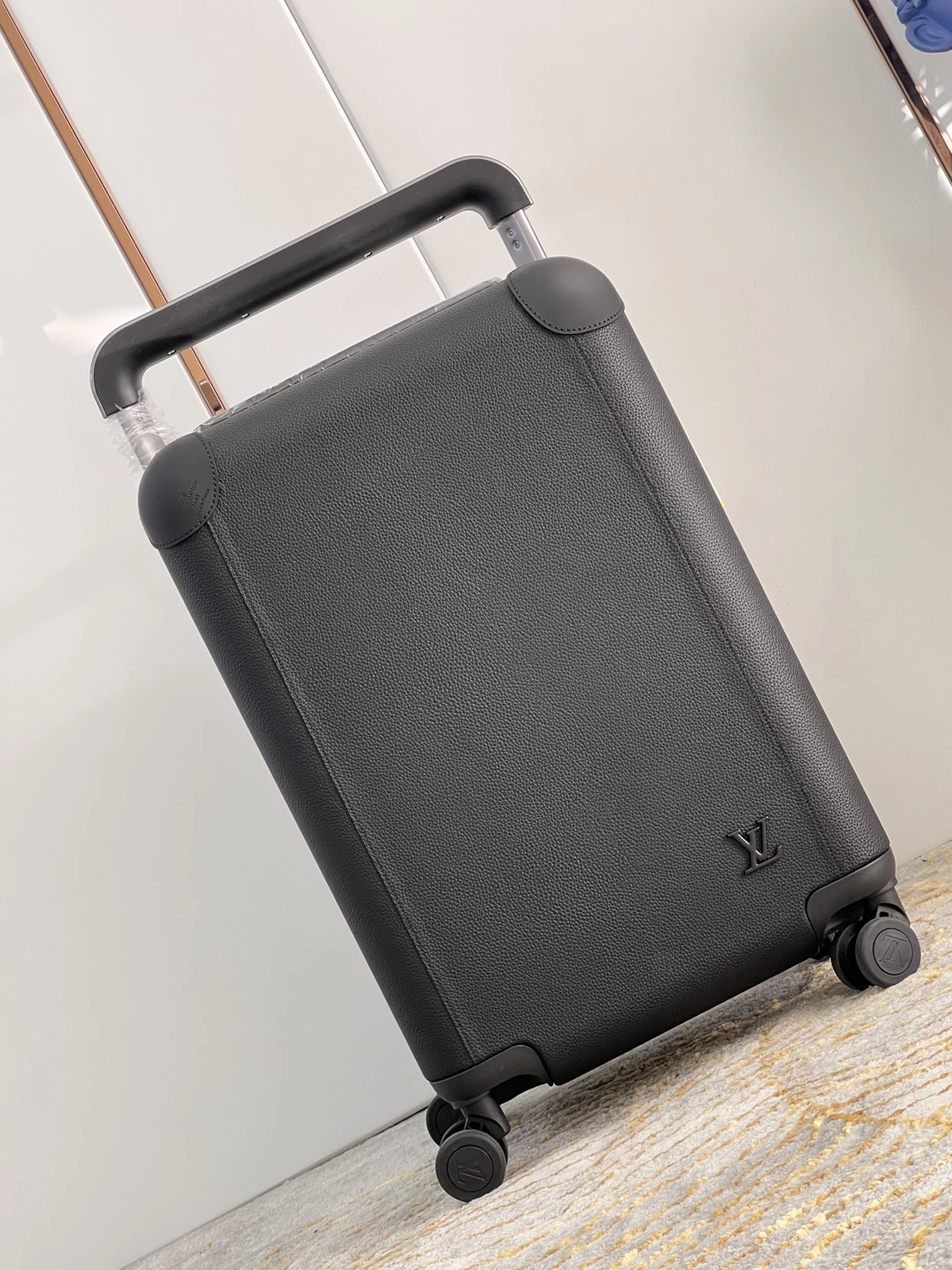 Louis Vuitton Luggage EasyMatch 5563