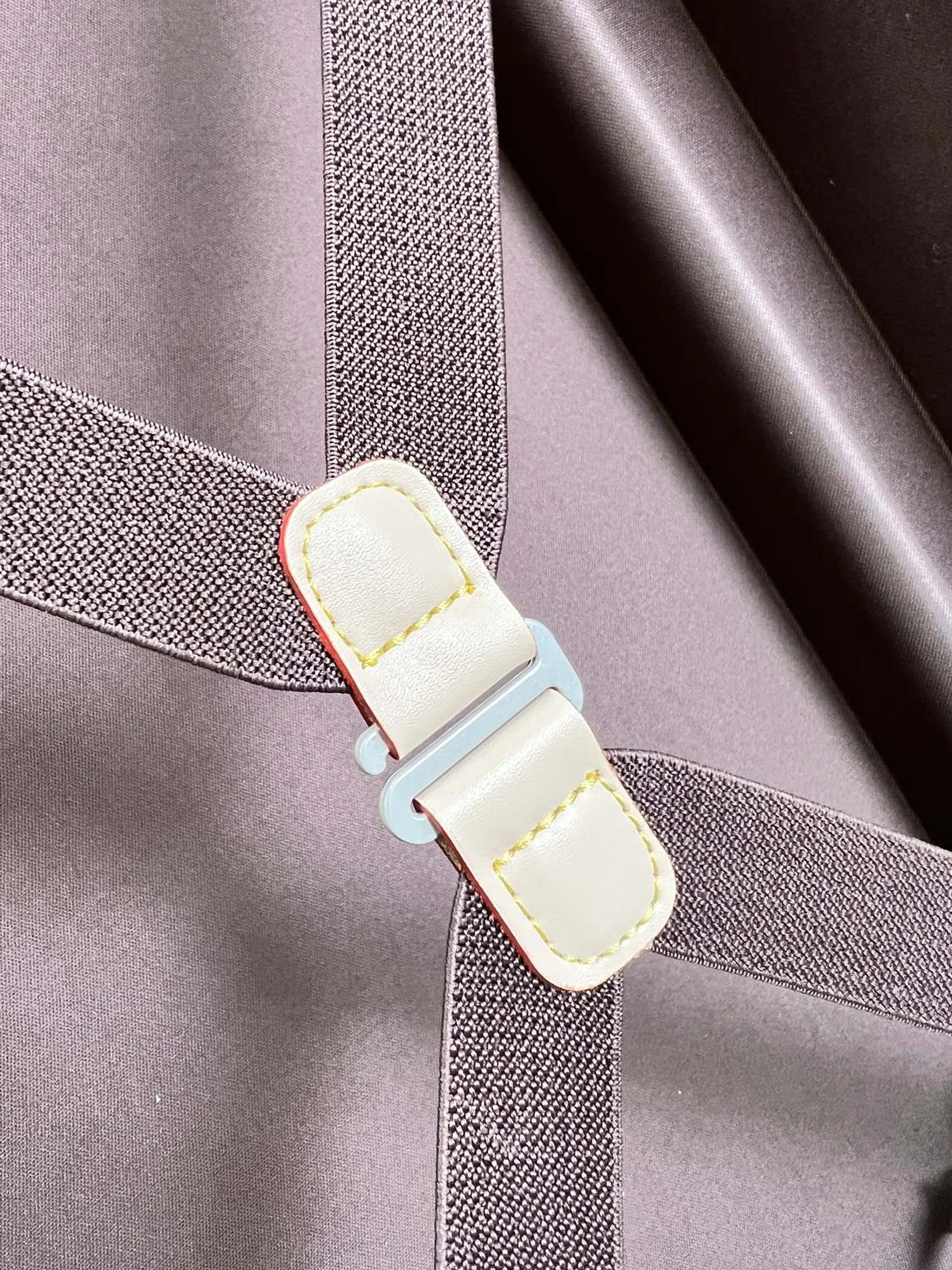 Louis Vuitton Luggage EasyMatch 5677