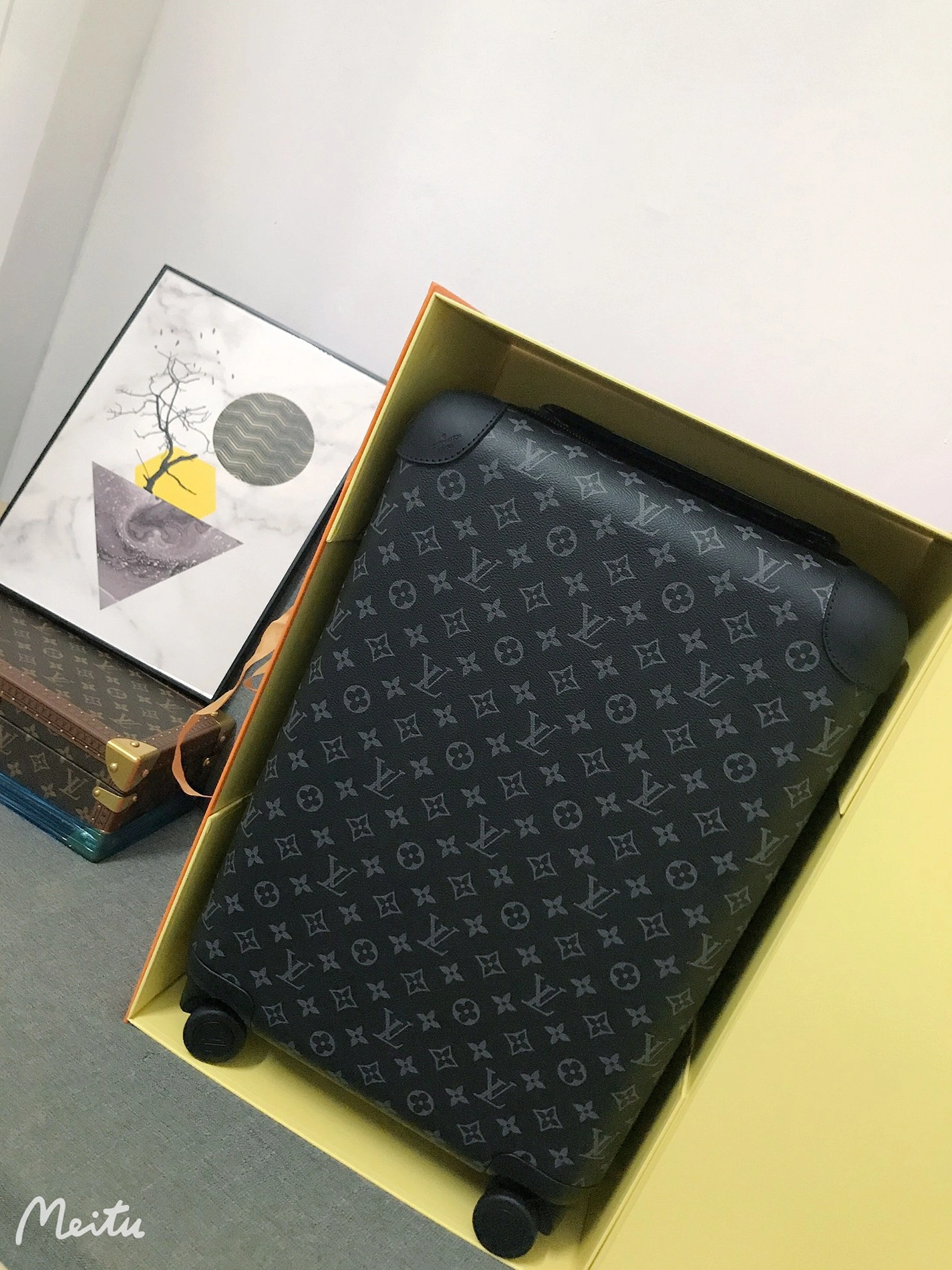 Louis Vuitton Luggage Efficient 2660