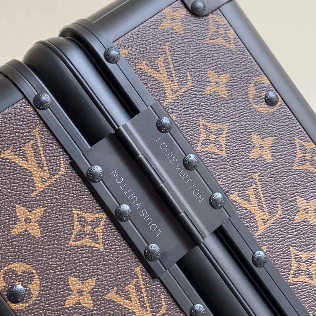 Louis Vuitton Luggage For Unisex Reliable 4896