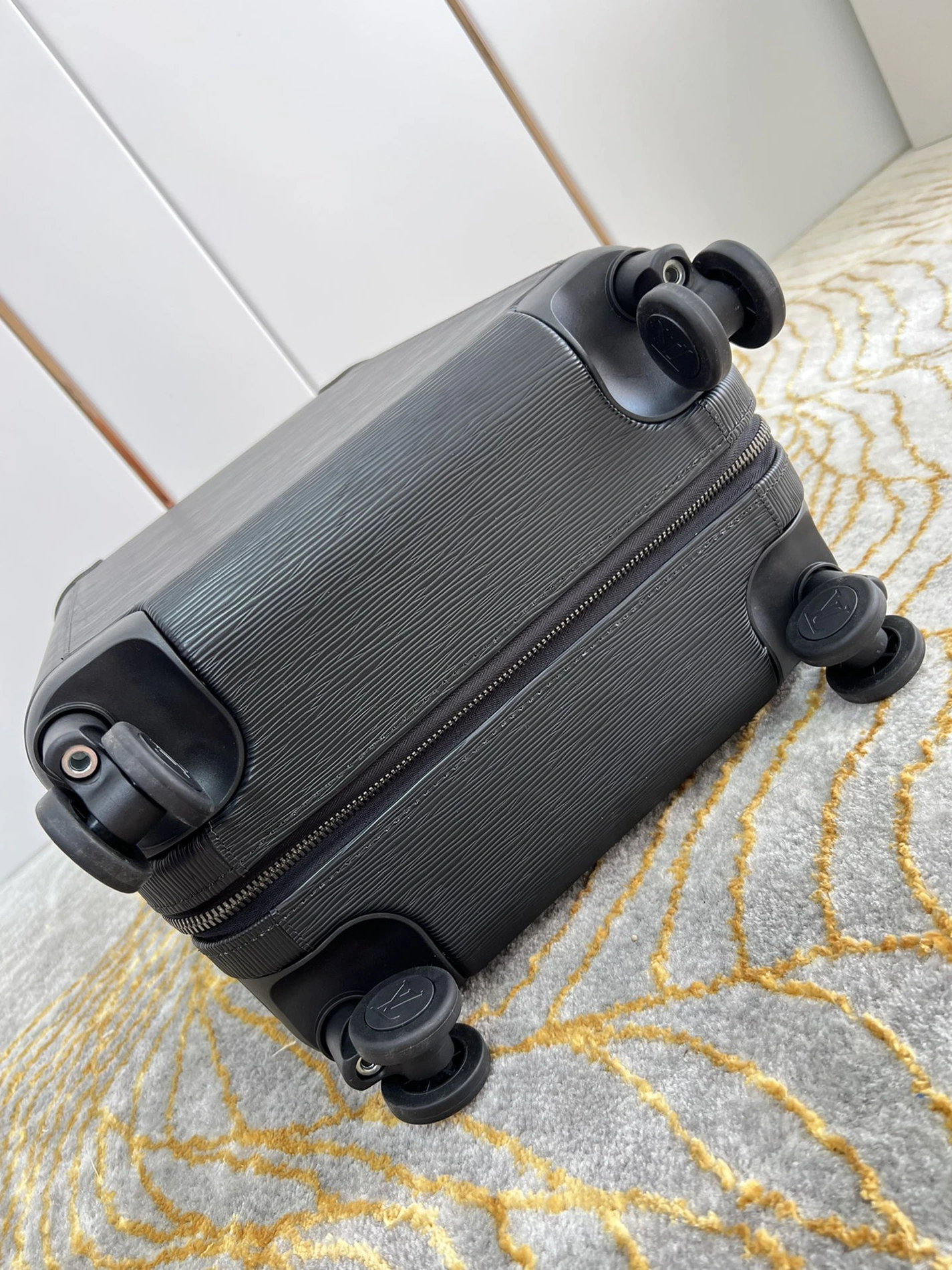 Louis Vuitton Luggage HighQuality 4387
