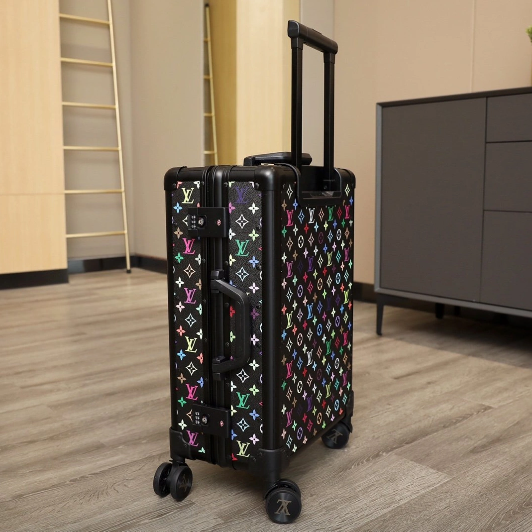Louis Vuitton Luggage Modern 4481