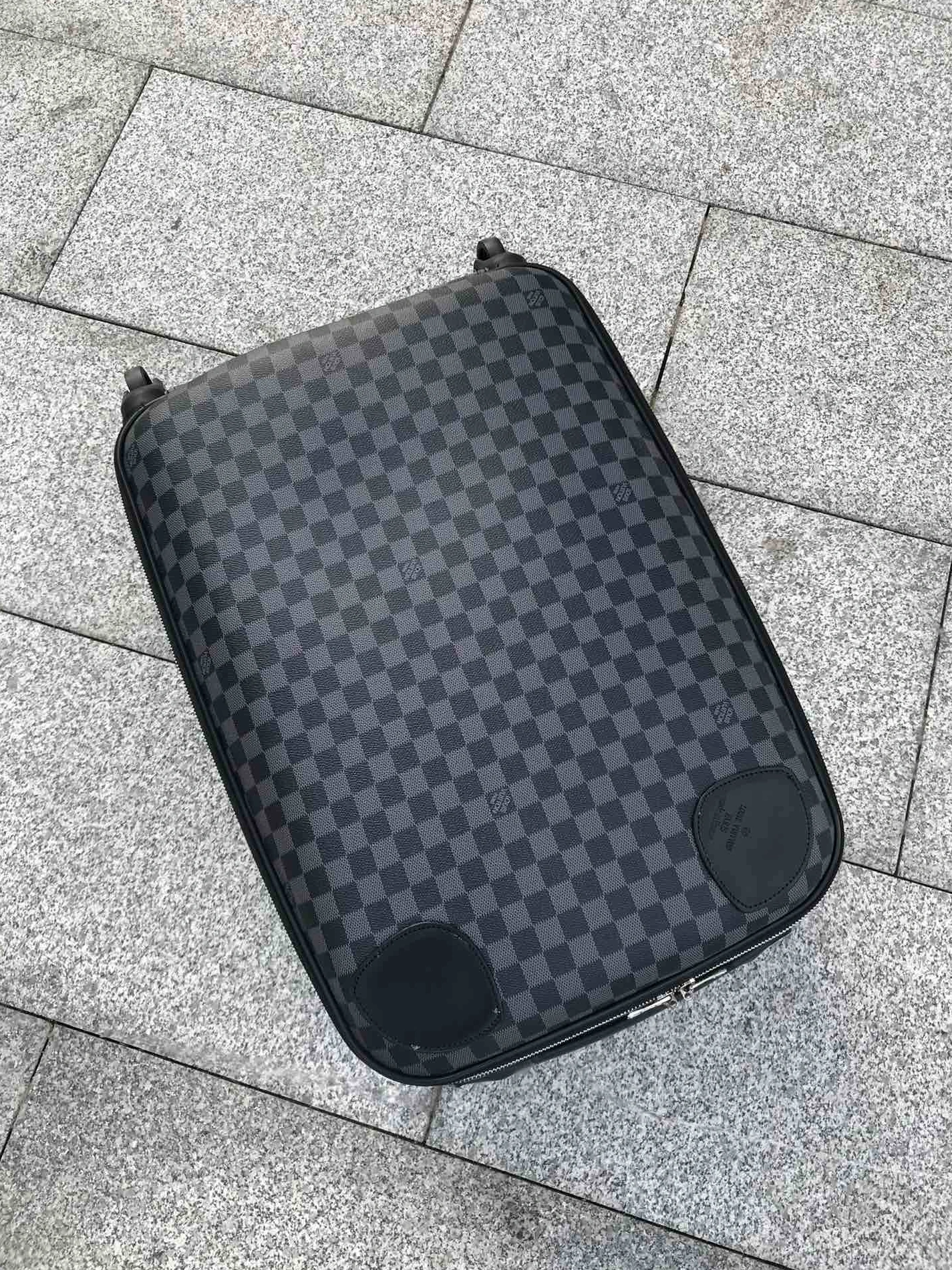 Louis Vuitton Luggage Soft 3331