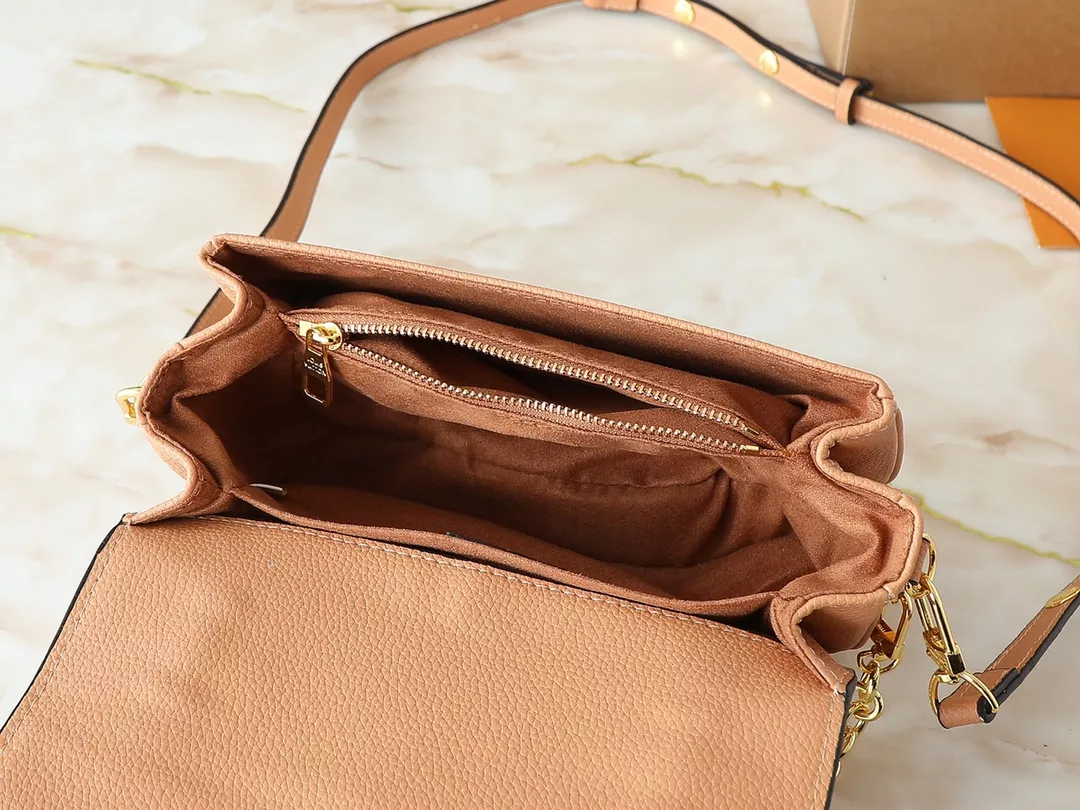 Louis Vuitton Messenger Bag For Women Resilient 2980