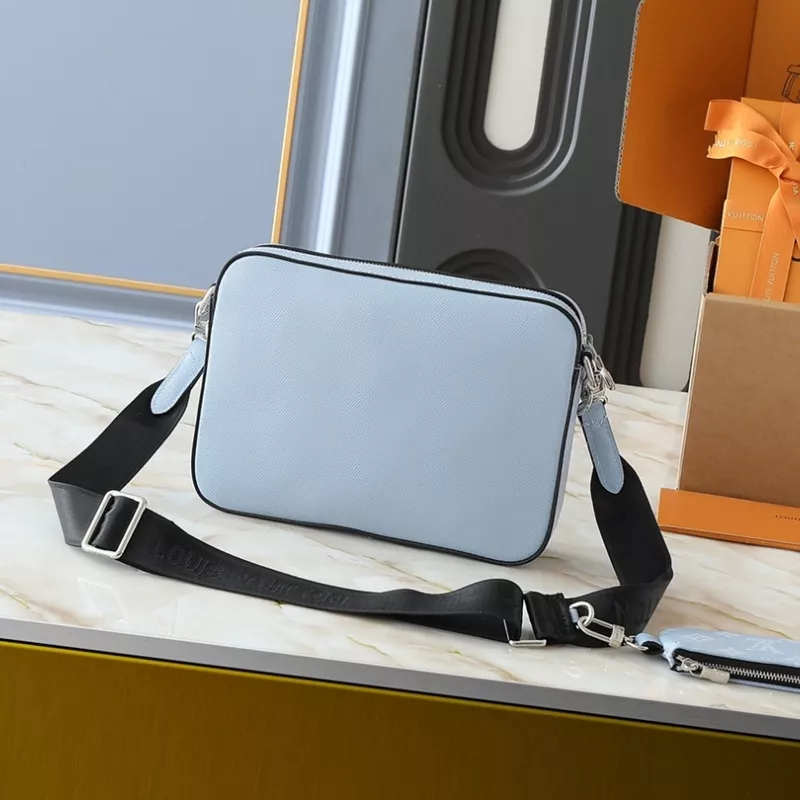 Louis Vuitton Messenger Bags EasyMatch 2577