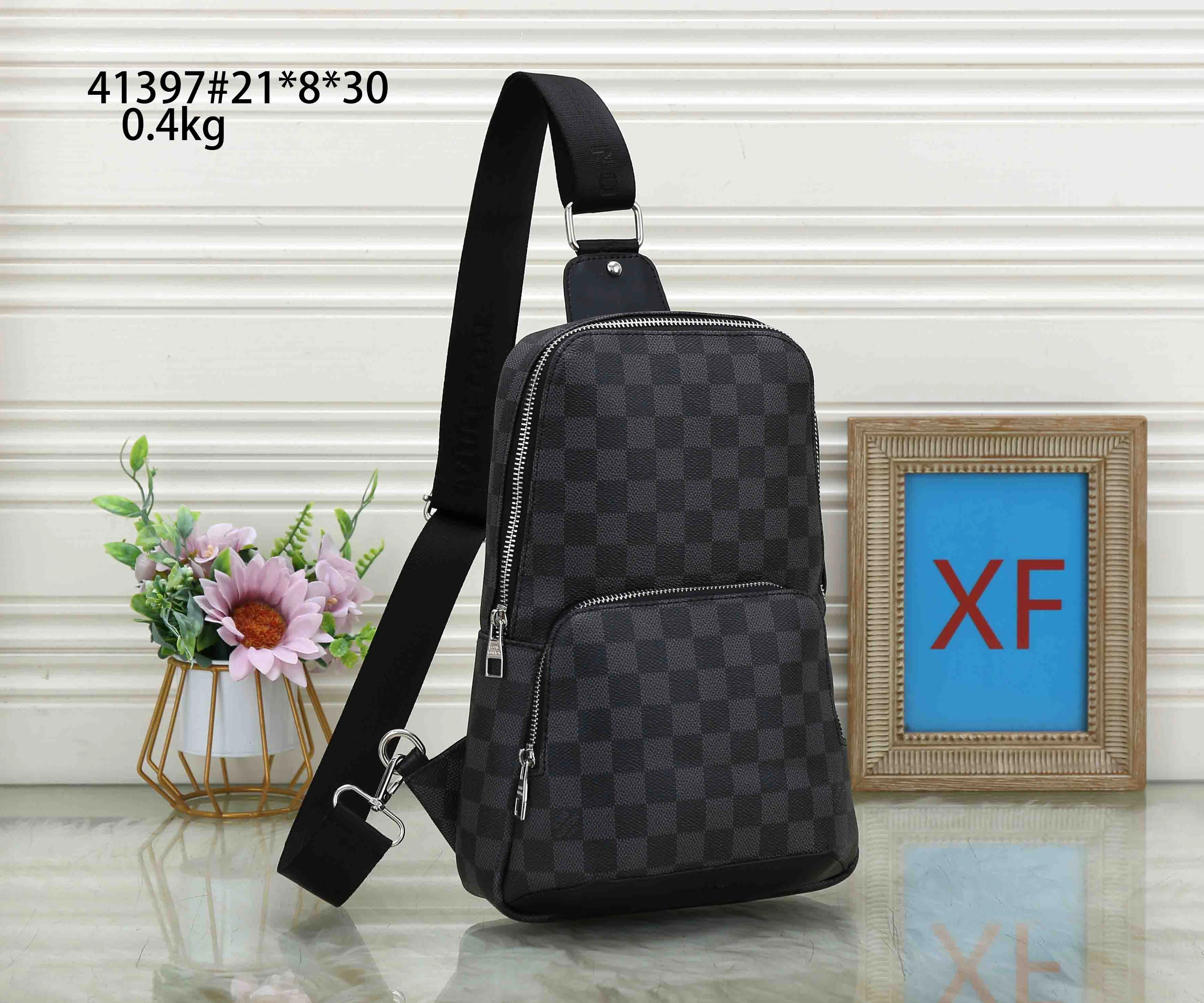 Louis Vuitton Messenger Bags For Men Unique 8635