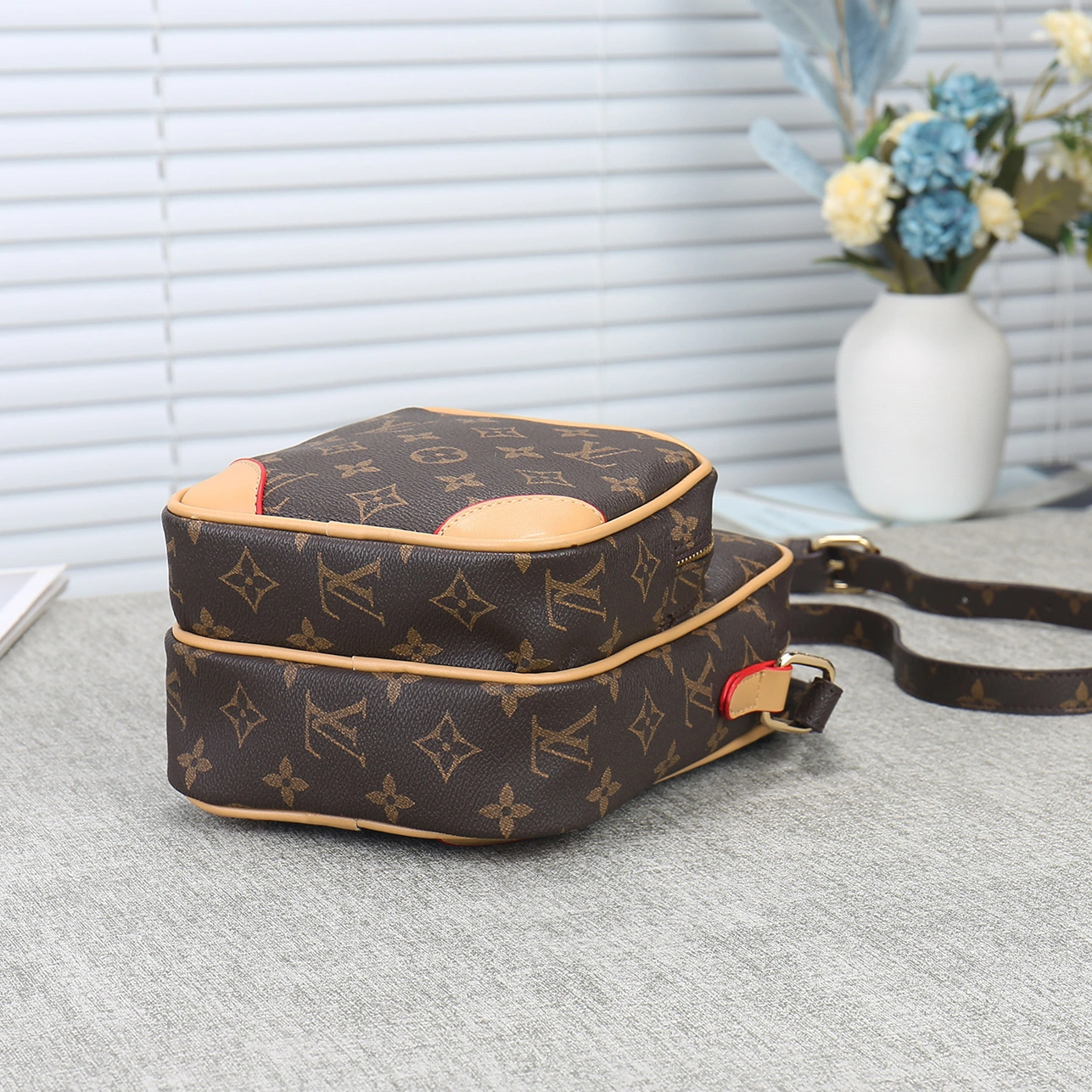 Louis Vuitton Messenger Bags For Unisex Bold 1792