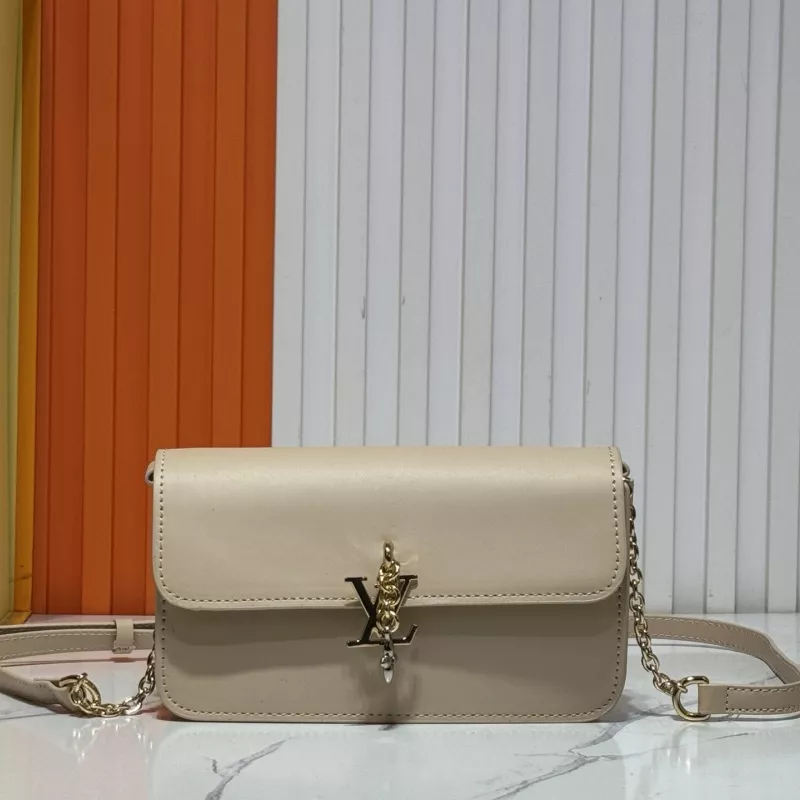 Louis Vuitton Messenger Bags For Women Bright 686