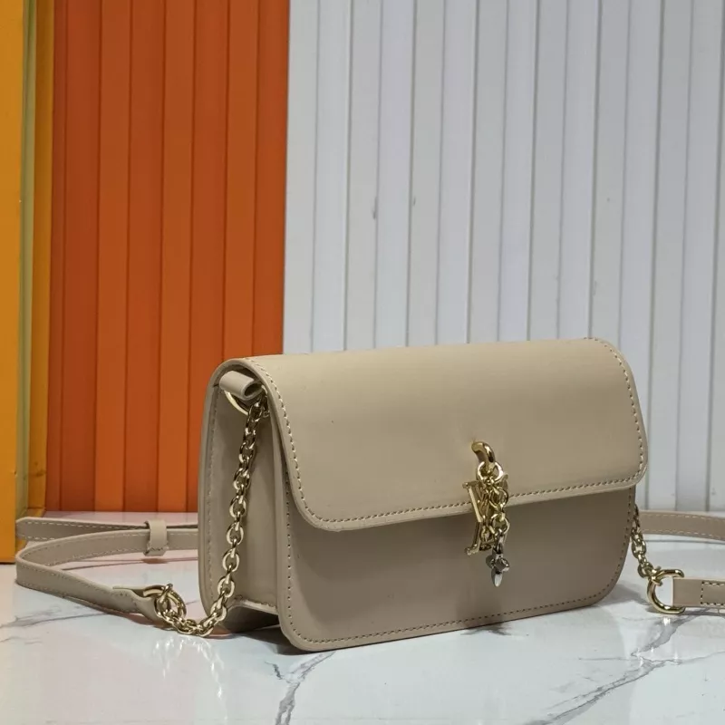 Louis Vuitton Messenger Bags For Women Bright 686